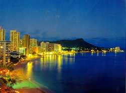 Waikiki bei Nacht